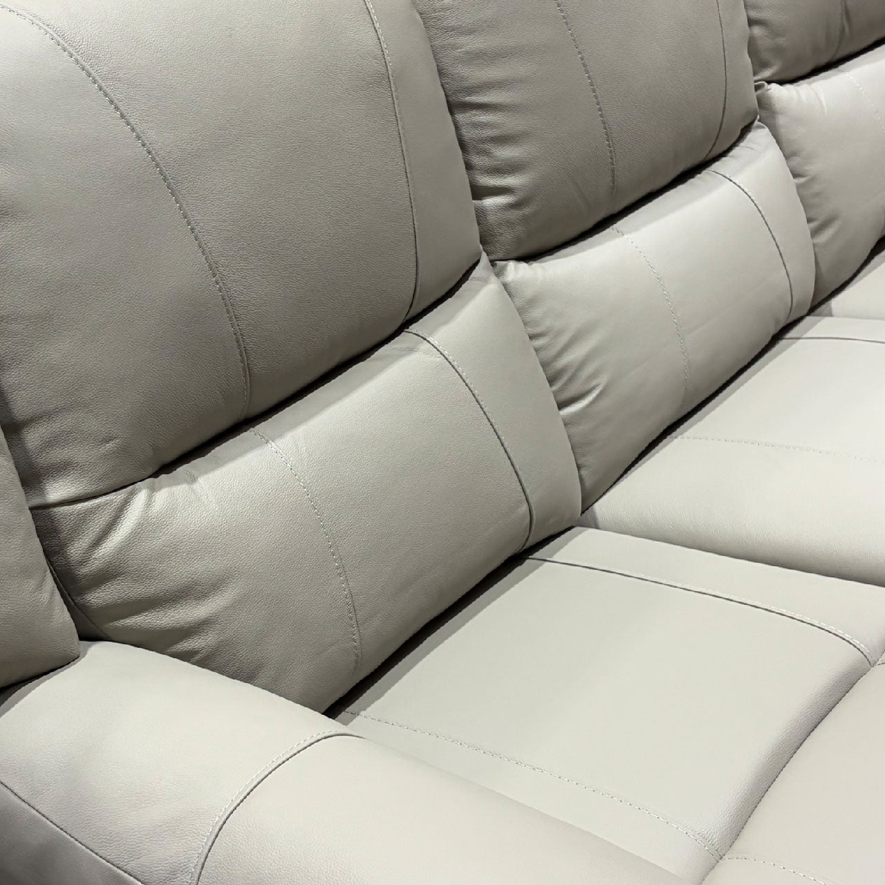 Las Vegas Leather Reclining Sofa