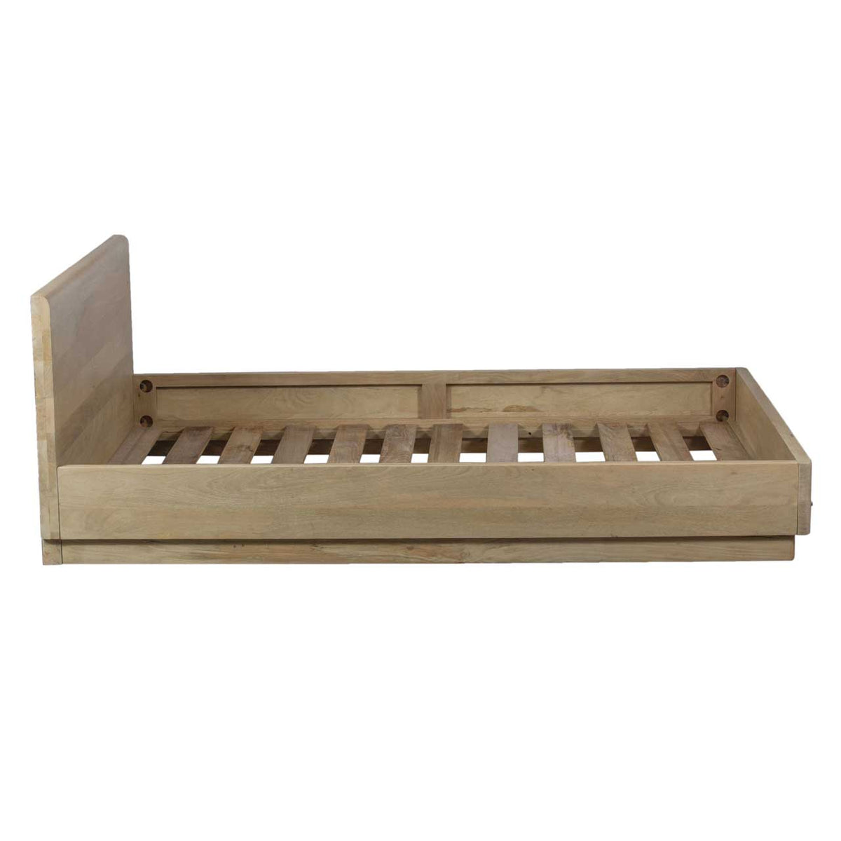 Pedron Mango Wood Queen Bed