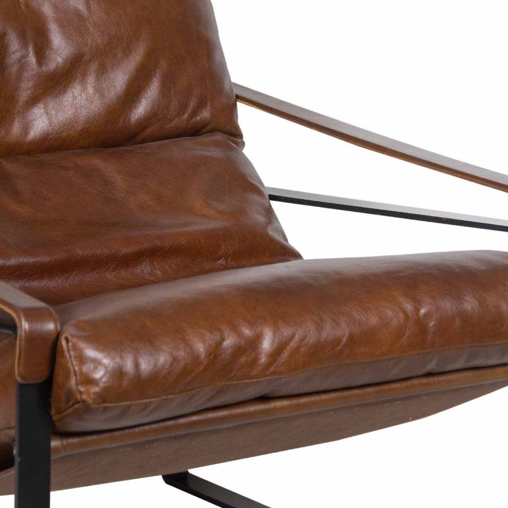 Porgabi Metal & Buff Leather Lounge Chair